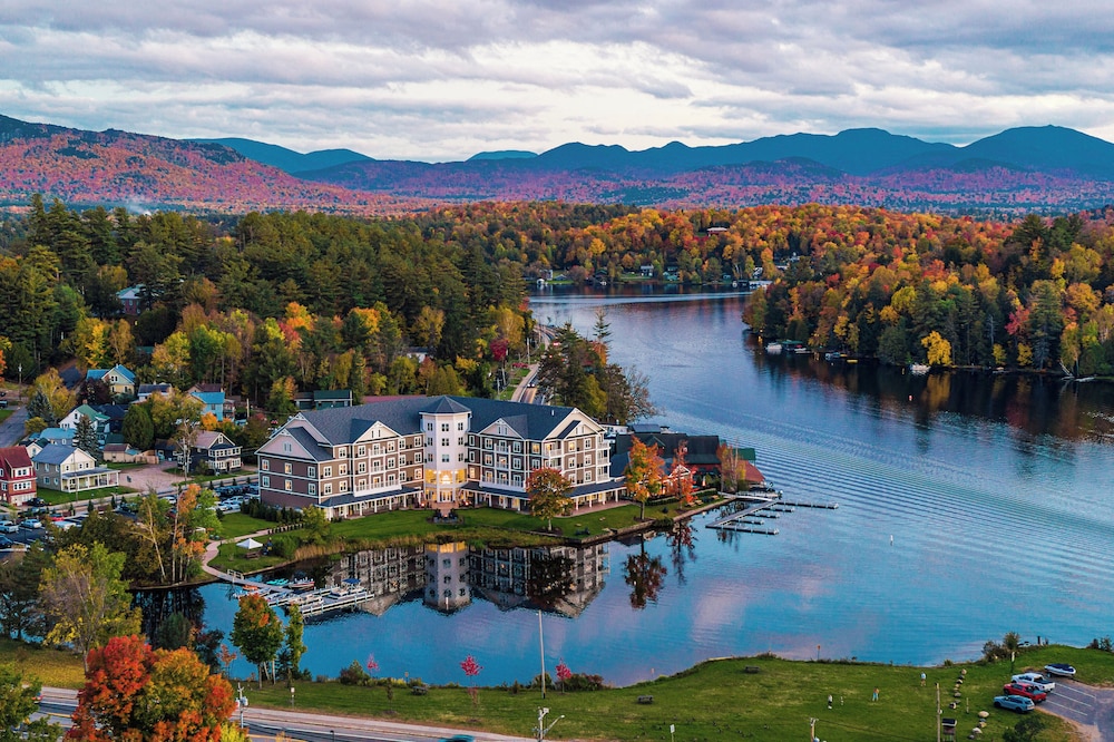Voco Saranac Lake Waterfront An Ihg Hotel - photo 101
