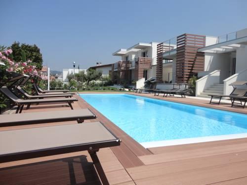 Bio Suites Pacinotti — 4-Star Luxury Hotel in Bardolino, Italy