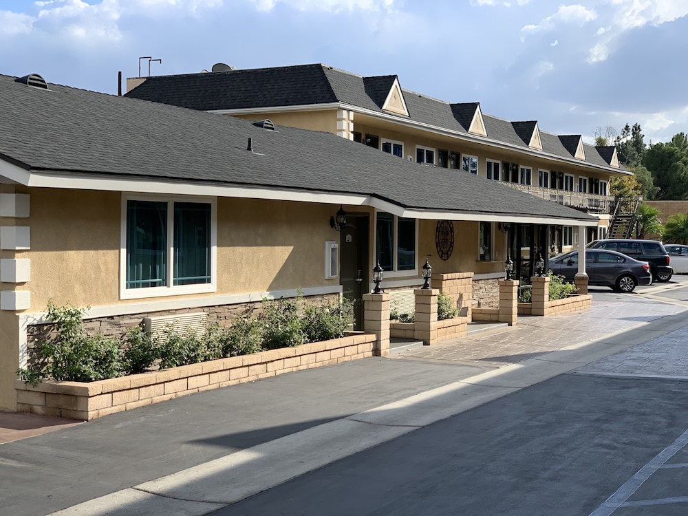 Walnut Inn & Suites West Covina — hotel in West Covina