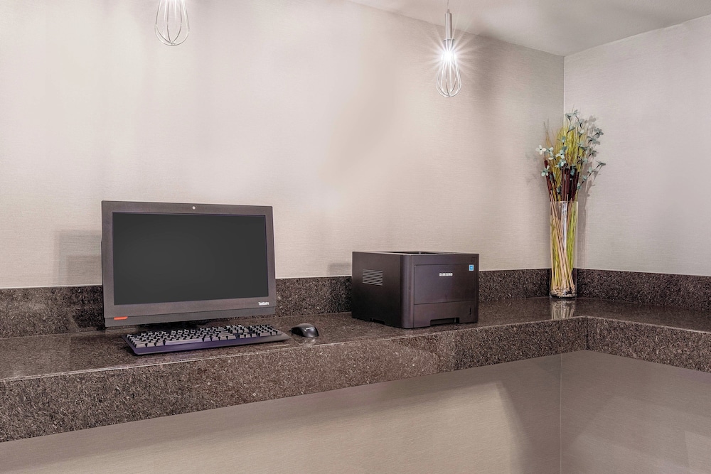 Residence Inn by Marriott Sacramento Rancho Cordova - photo 26