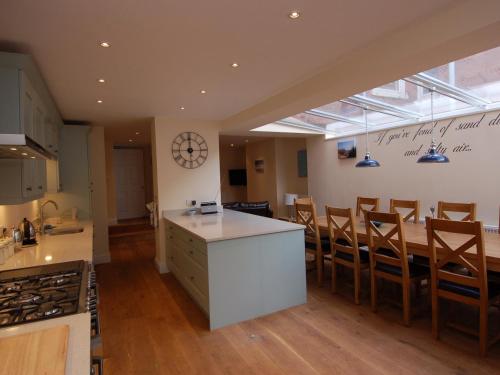 Sunny Mount in Teignmouth, United Kingdom