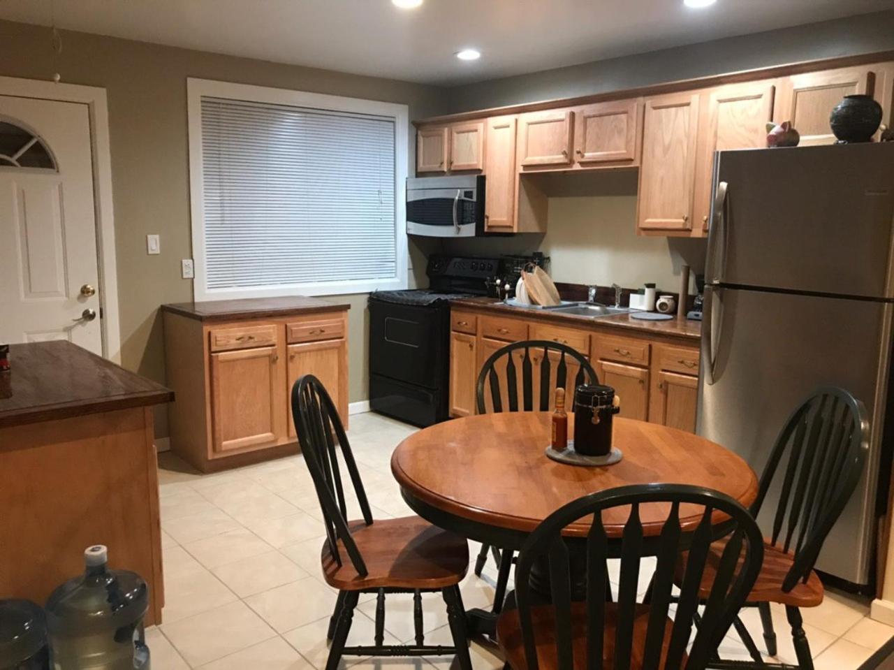 Mon Chateau — Peoria