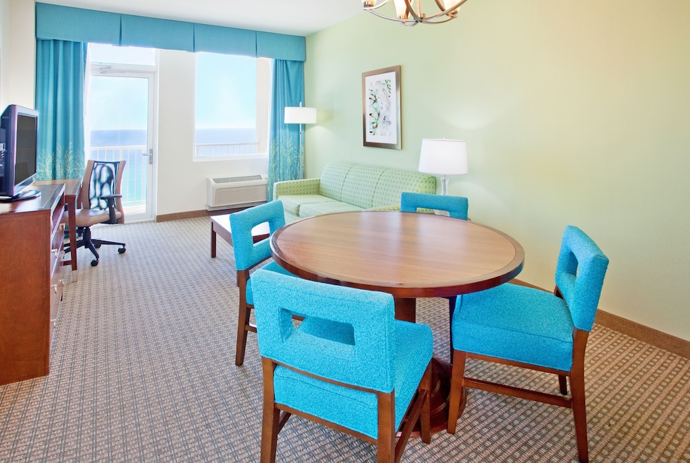 Holiday Inn Resort Pensacola Beach by IHG - photo 10