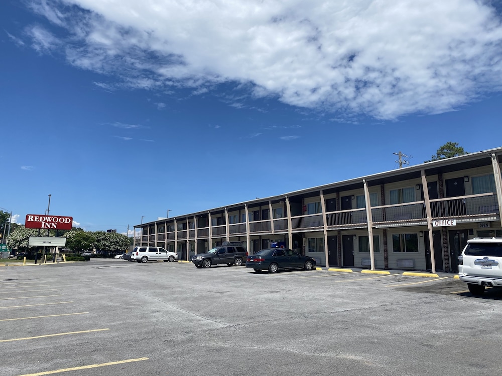 Redwood Inn — hotel in Gadsden