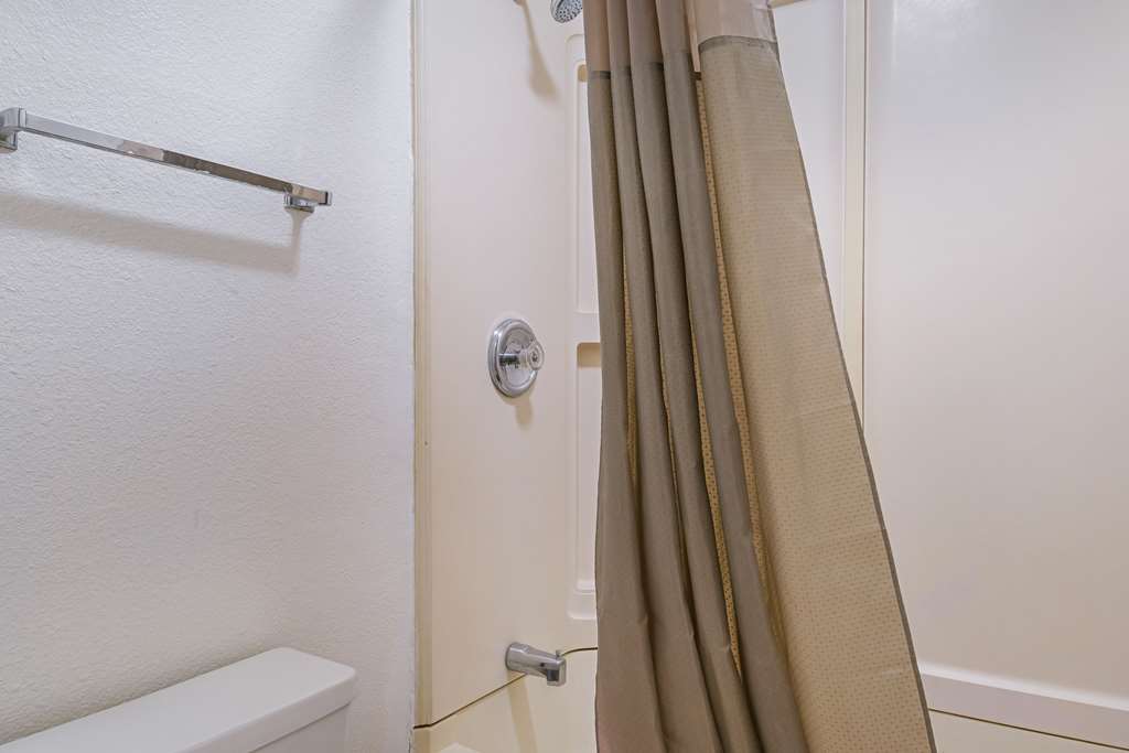 Motel 6 Knoxville TN North - photo 16