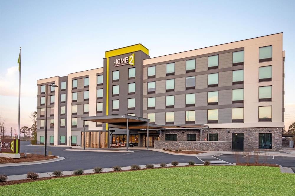 Home2 Suites By Hilton Smithfield Selma — Smithfield
