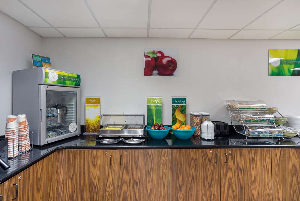 Quality Inn & Suites Monterey I 40 - photo 33