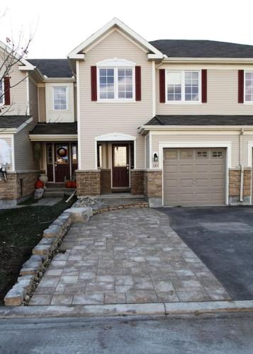 MarkG’s Shack in Ottawa, Canada