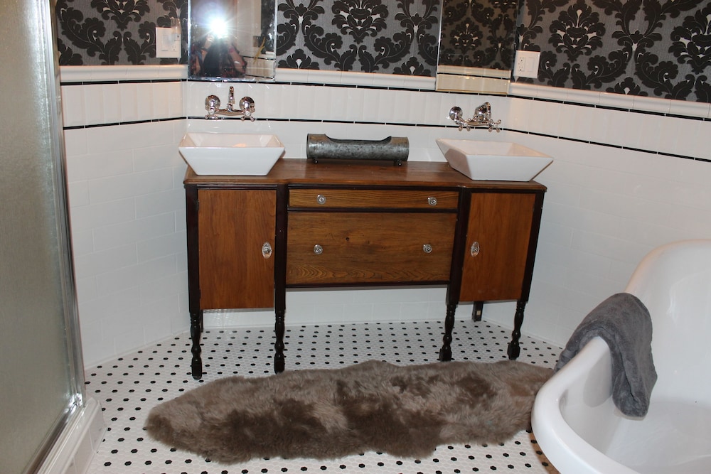 BarDew Valley Inn - photo 30