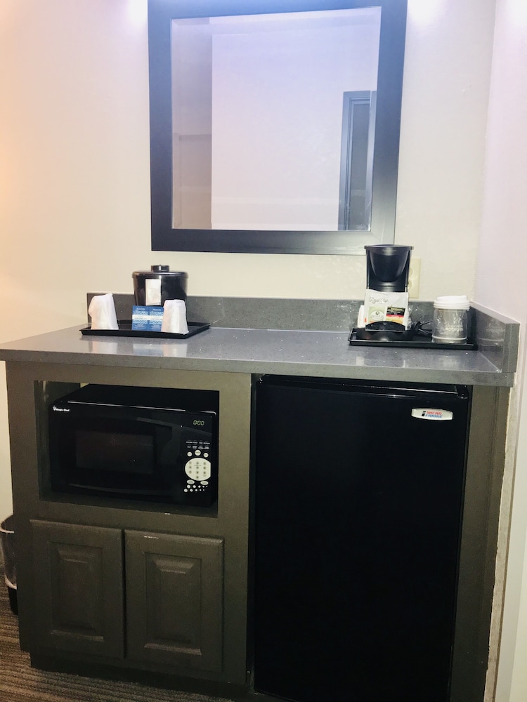 Country Inn & Suites by Radisson Warner Robins GA - photo 17