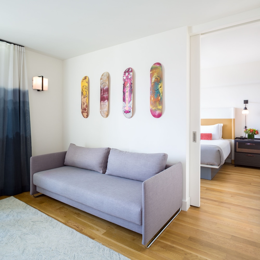 Hotel Indigo Lower East Side New York by IHG - photo 32
