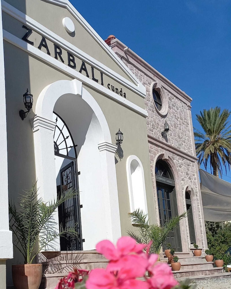 Zarbalı Cunda - last minute hotel in Ayvalik