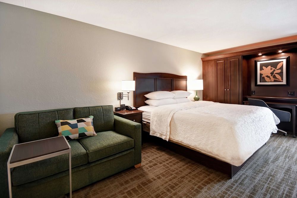 Hampton Inn Kansas City Overland Park - photo 25