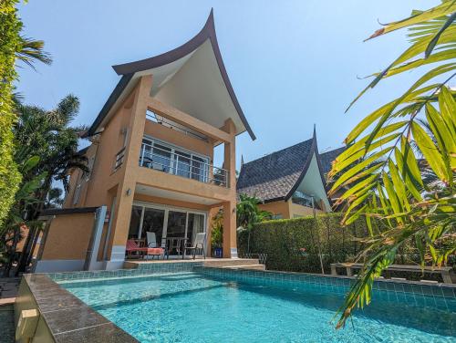 Blue Moon Pool Villa by KohChangVillas — 4-Star Luxury Hotel in Trat, Thailand
