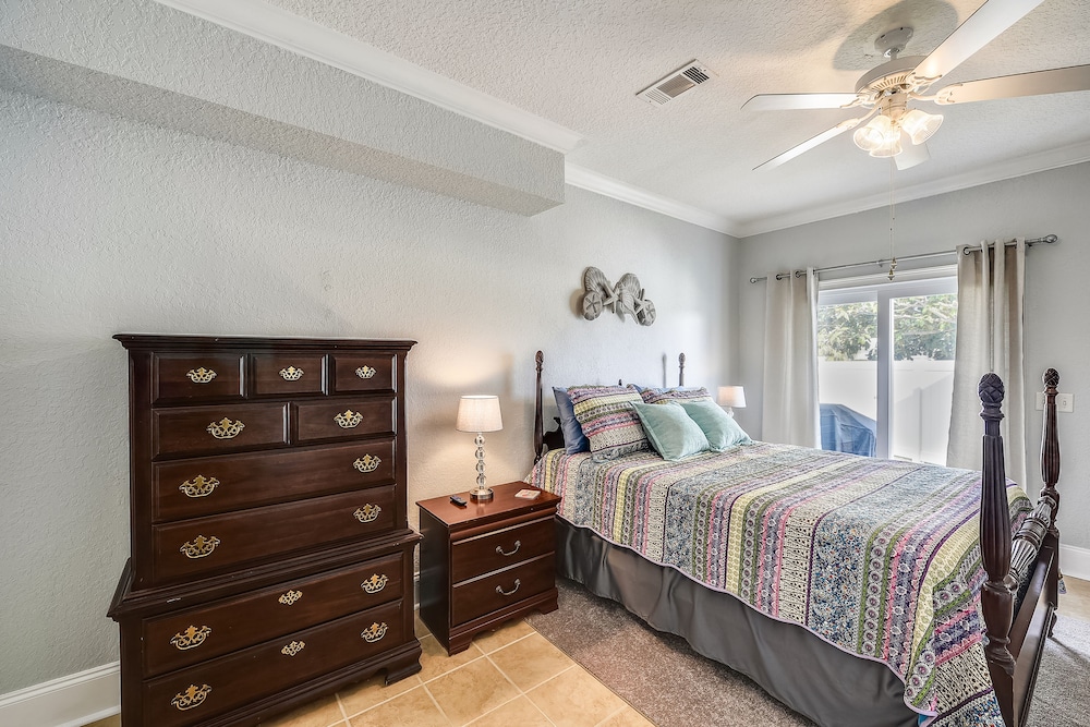 C Dreams by Book That Condo — 4-Star Luxury Hotel in Panama City Beach, United States