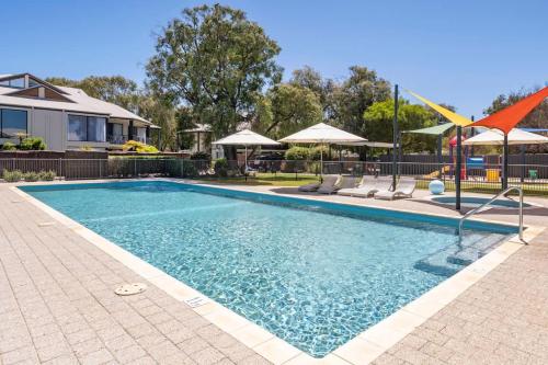 20CapeView Geographe bay — 4-Star Luxury Hotel in Busselton, Australia
