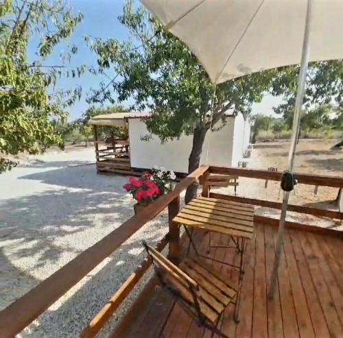 Feudomallav Nice Roulotte B&B Noto — 4-Star Luxury Hotel in Avola, Italy