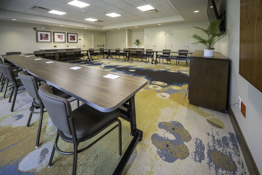 Staybridge Suites Summerville by IHG - photo 68
