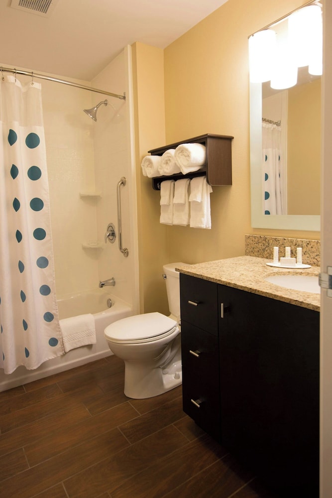 TownePlace Suites by Marriott Lincoln North - photo 13