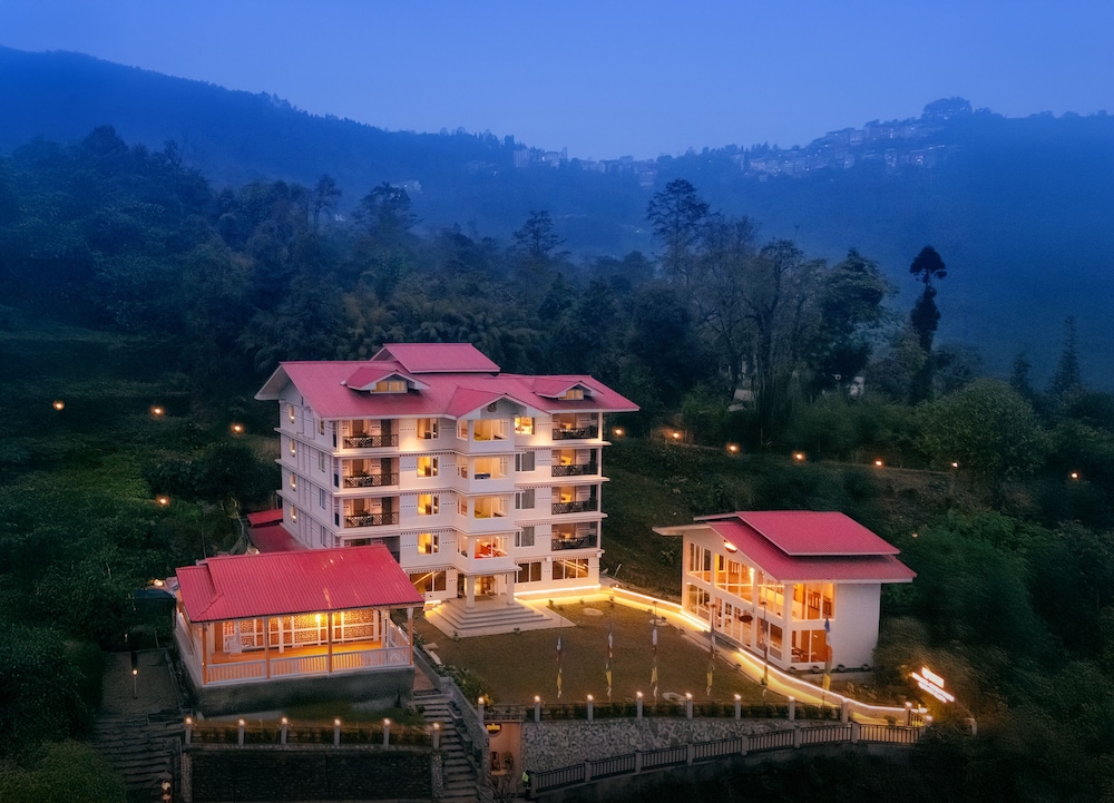 Udaan Khang Chen View Resort & Spa in Gyalshing, India