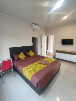 Baltis Inn 2 Guest House Ungaran — 5-Star Luxury Hotel in Semarang, Indonesia