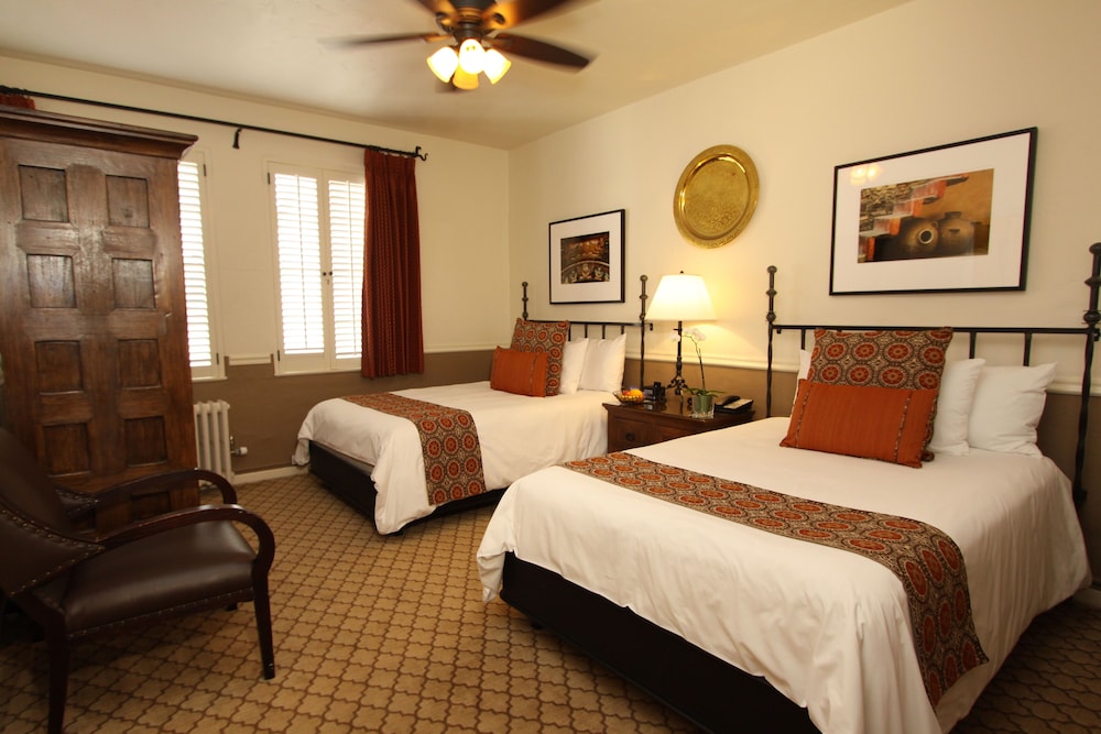 Cypress Inn - photo 44