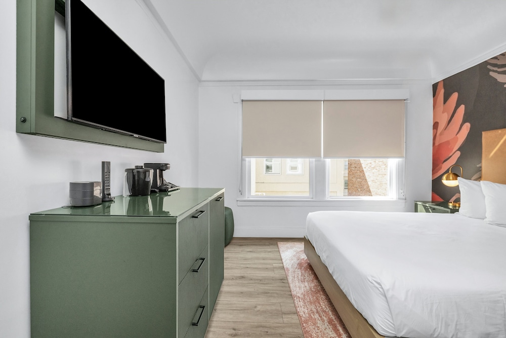 Nob Hill Hotel - photo 28