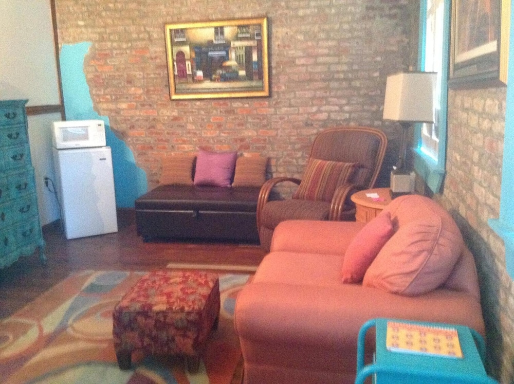 The Main Street Hotel - photo 59