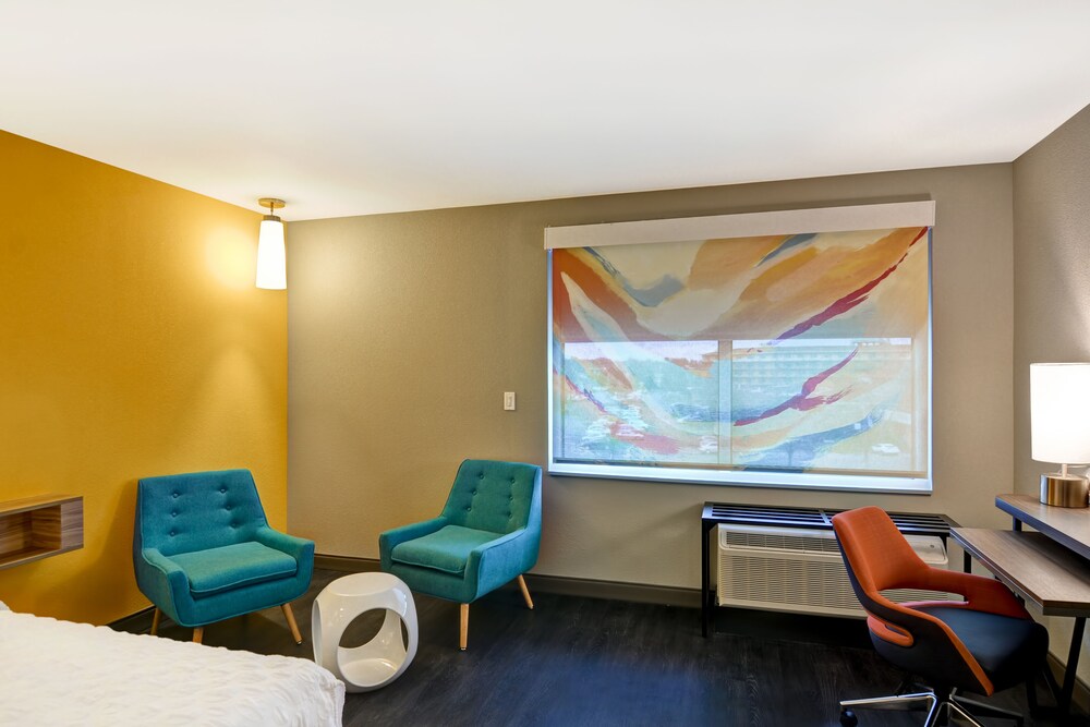 Tru by Hilton Louisville Airport - photo 19
