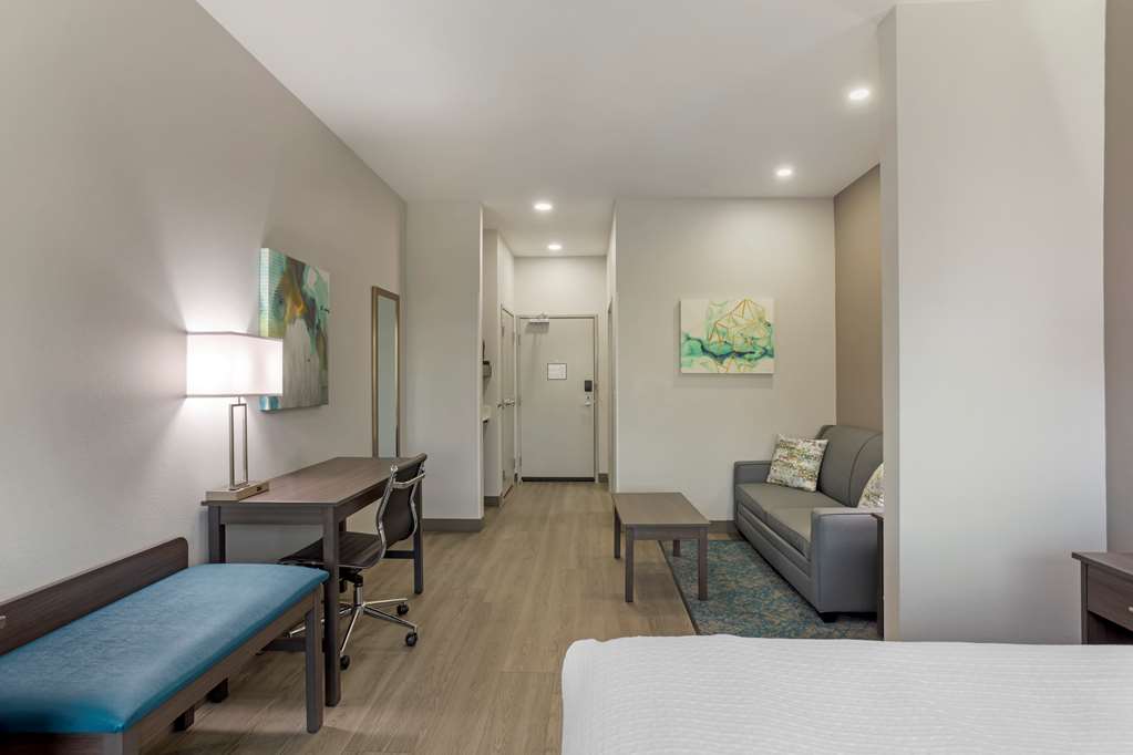 Best Western Plus Executive Residency Antioch Inn - photo 26