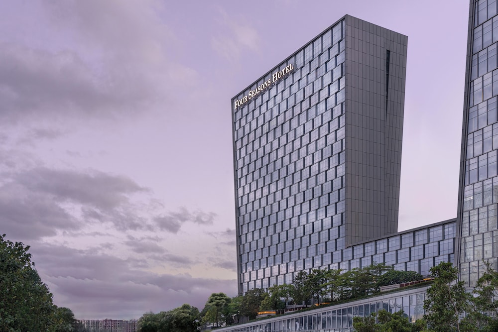 Four Seasons Hotel Shenzhen in Shenzhen, People's Republic of China