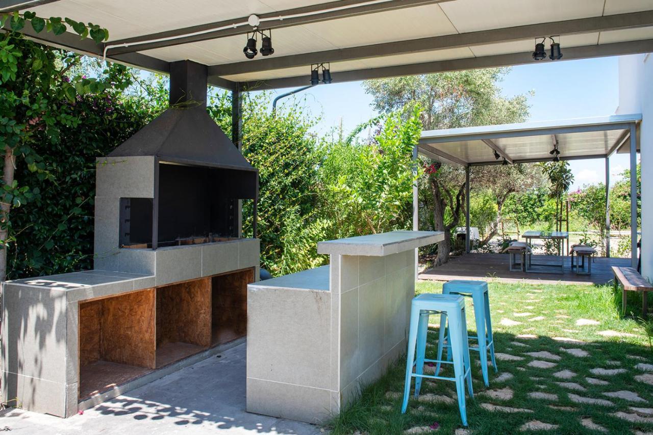 Enervillas VIP Villas with Pool Bbq — 5-Star Luxury Hotel in Kato Achaia, Greece