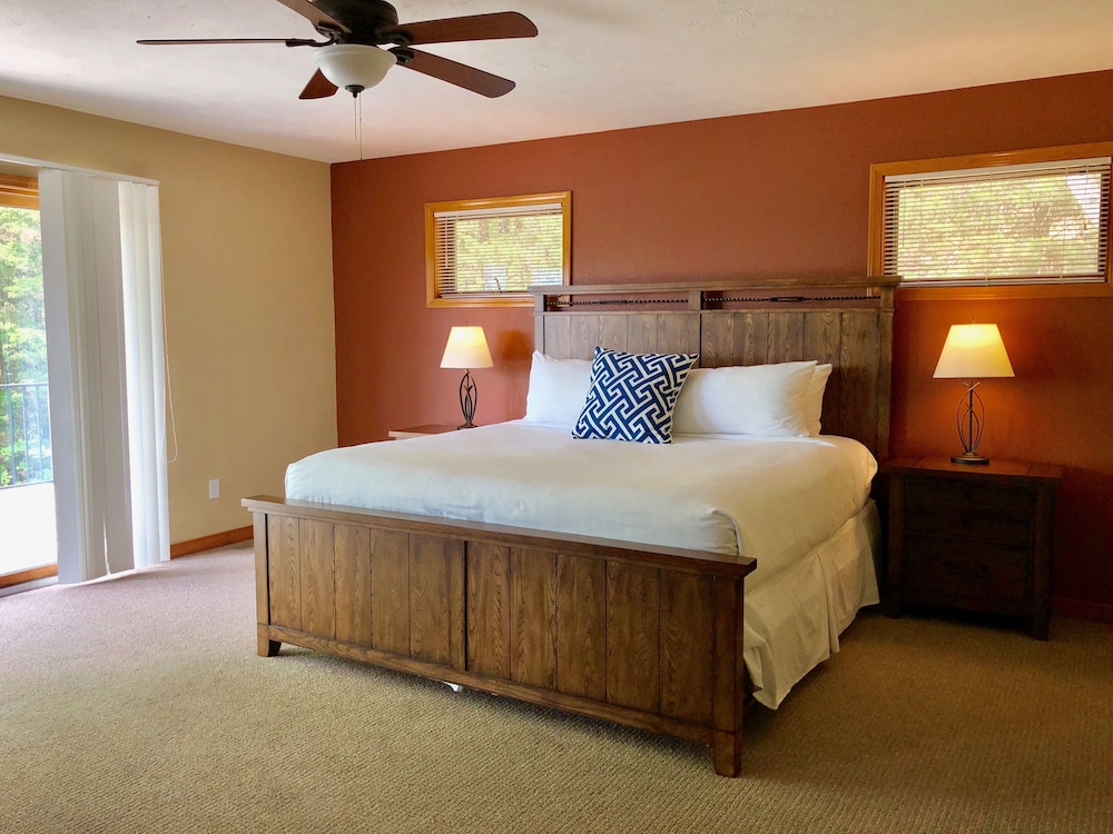 Antlers Resort - photo 6