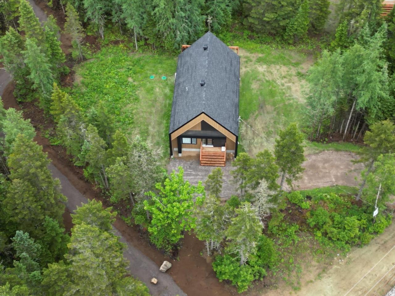 BLOOM Luxe et Confort en forêt — 4-Star Luxury Hotel in Quebec, Canada
