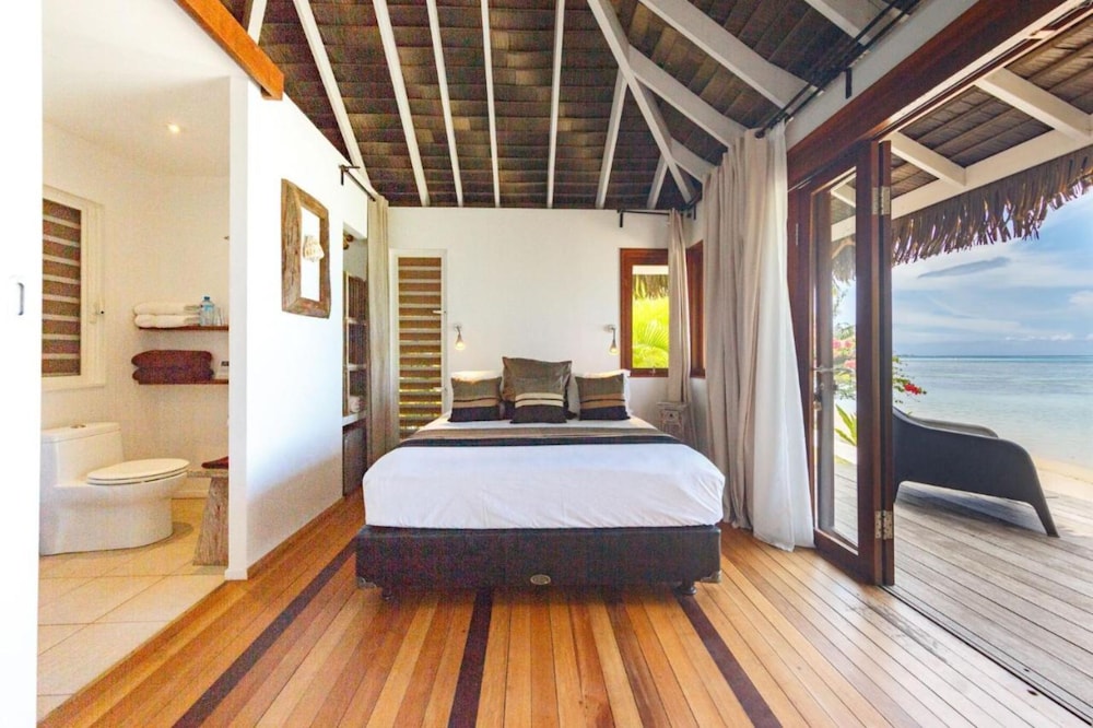 Moorea Beach Lodge — 4-Star Luxury Hotel in Teahupoo, French Polynesia