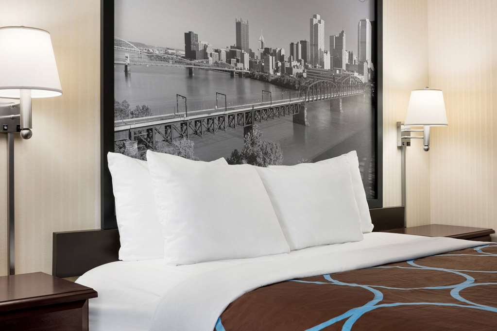 Super 8 by Wyndham Grove City - photo 31