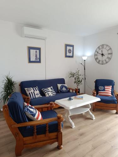 Holiday Home Adriatic Blue Dream — 4-Star Luxury Hotel in Razanac, Croatia
