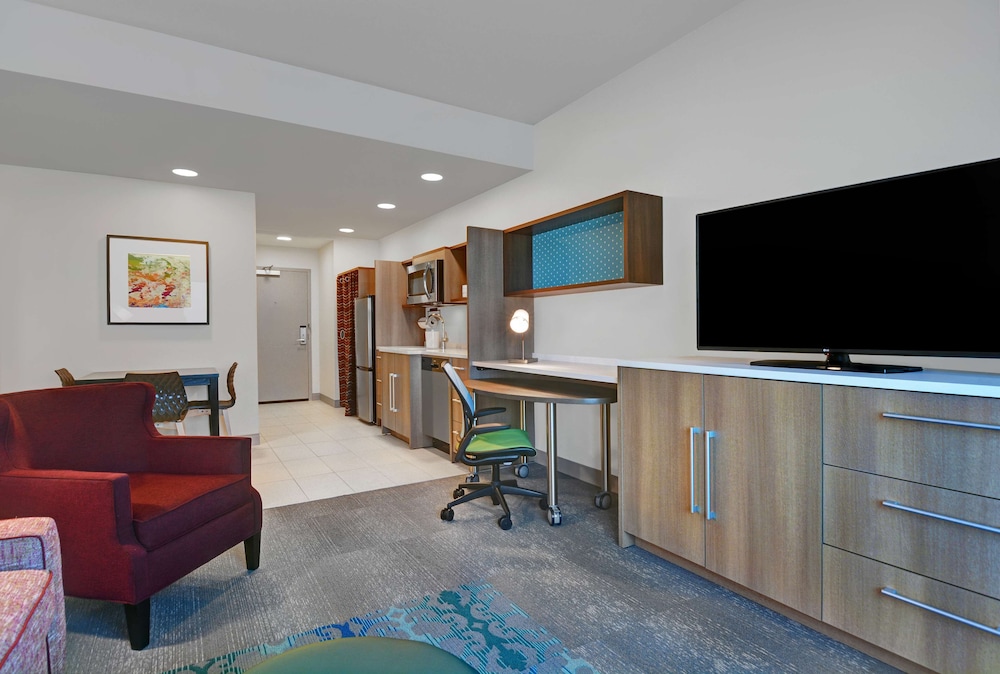 Home2 Suites by Hilton Fort Myers Colonial Blvd - photo 13