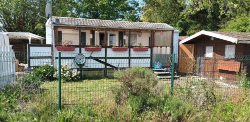 Chez Bernard - carbon neutral hotel in Ardres