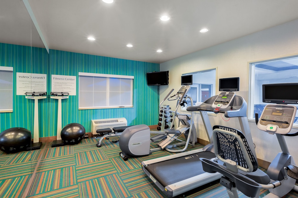 Holiday Inn Express Hotel & Suites Oroville Lake by IHG - photo 17