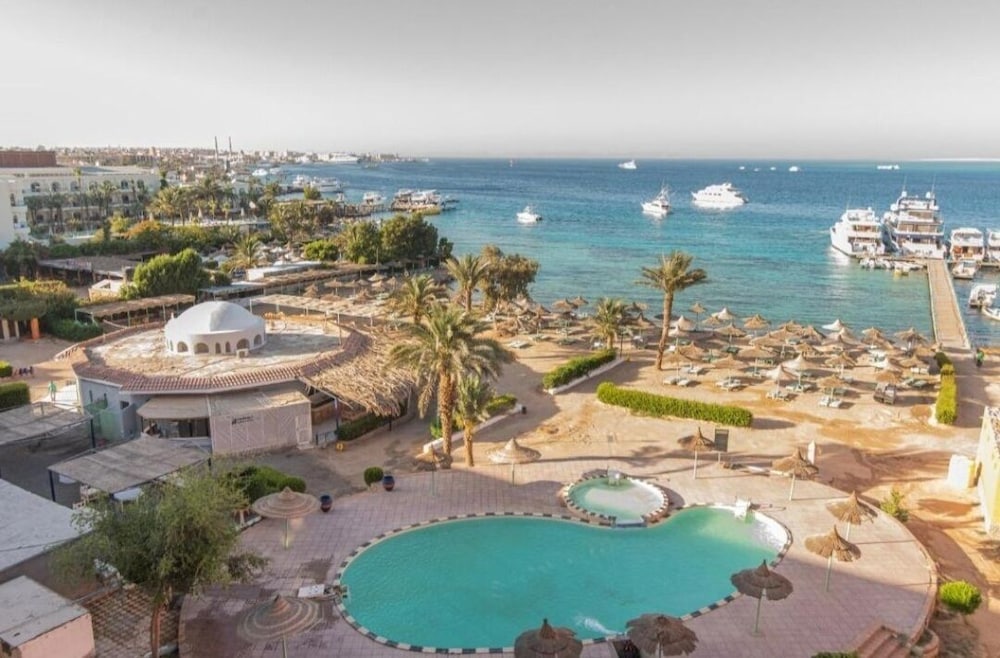 Dexon Roma Hotel - last minute hotel in Hurghada