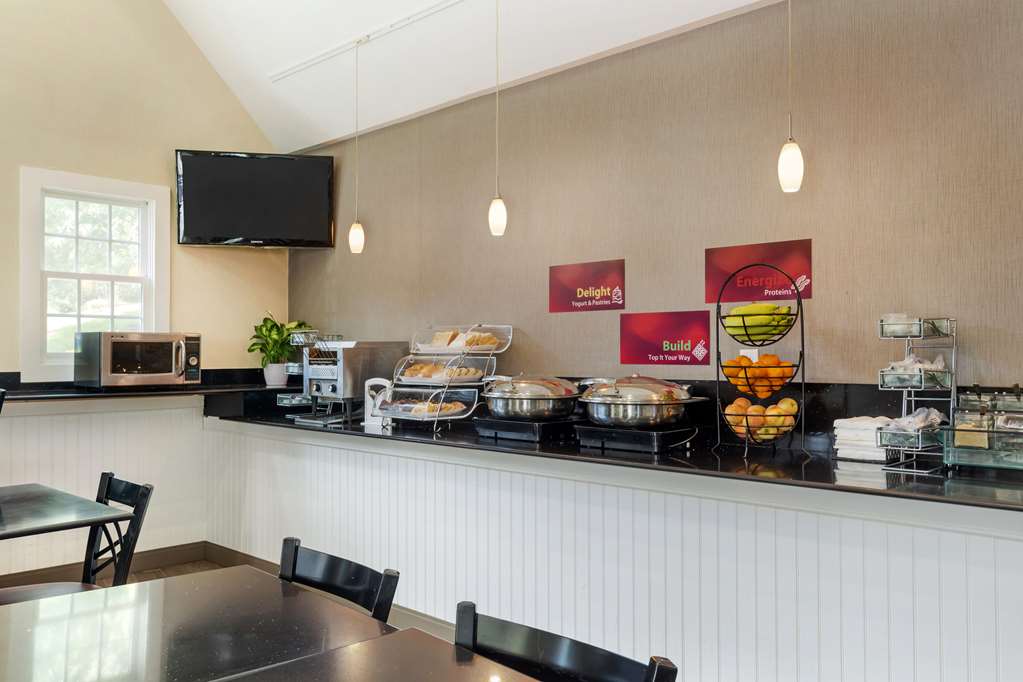 Best Western Plus Cold Spring - photo 10