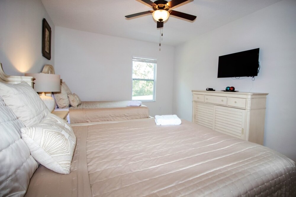 Golden Palms Vacation Resort 4427 - photo 26