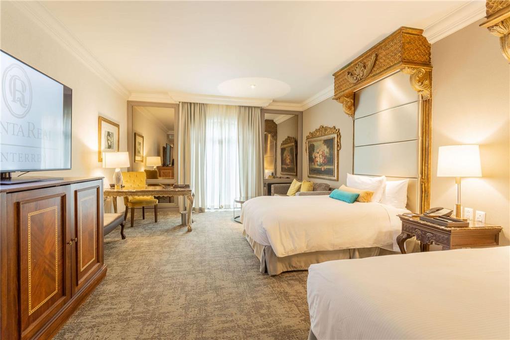 Grand Class Double Suite