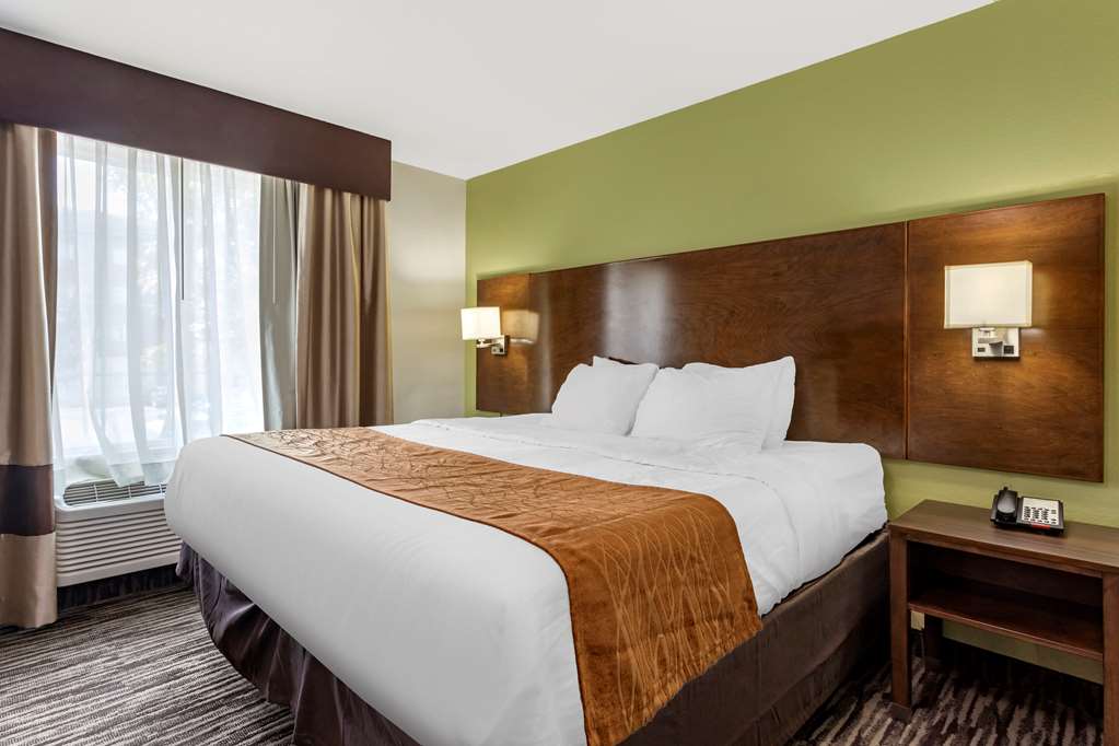 Comfort Inn & Suites North Little Rock JFK Blvd - photo 18