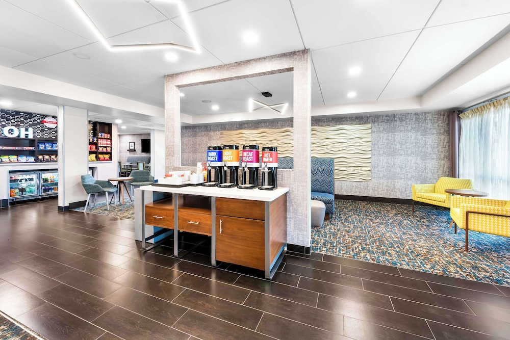 Hampton Inn Dayton Huber Heights - photo 47