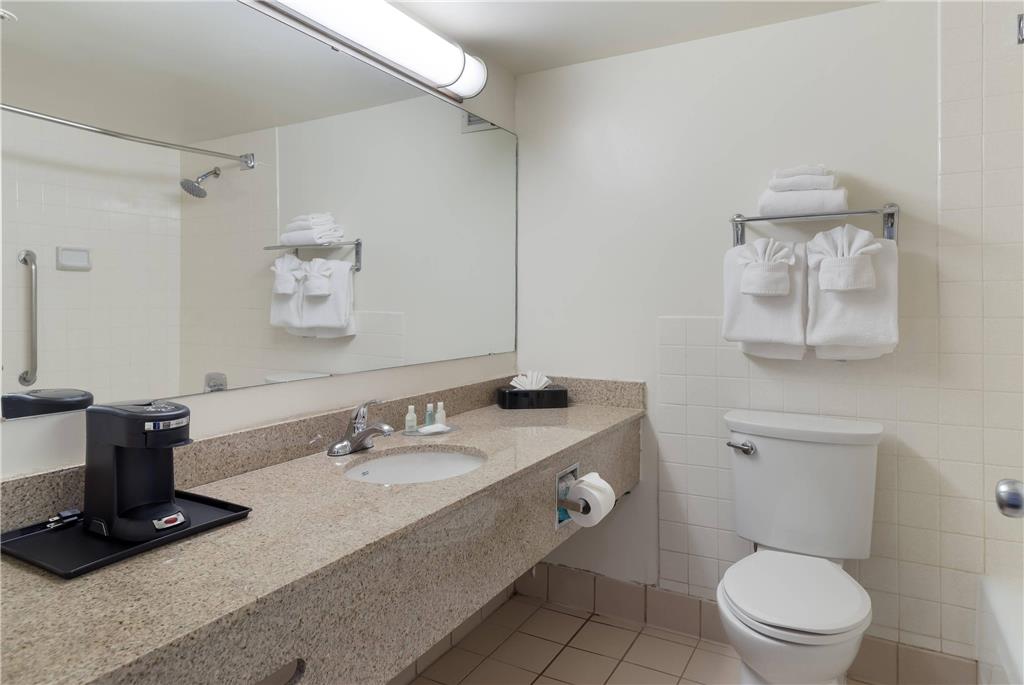 Clarion Hotel Concord Walnut Creek - photo 12