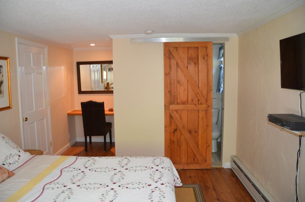Cornwall Inn and Lodge - photo 33