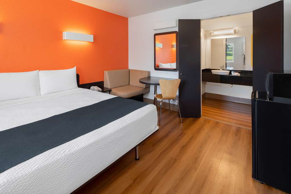 Motel 6 Carpinteria CA Santa Barbara South - photo 15