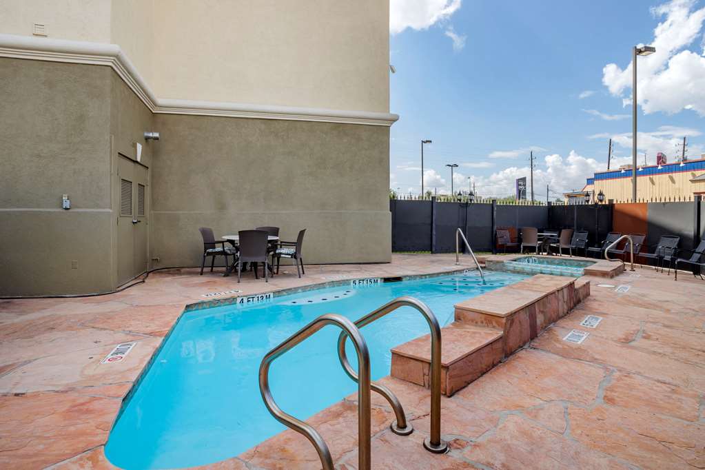 Comfort Suites Houston near Medical Center NRG Stadium